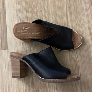 TOMS black leather mules